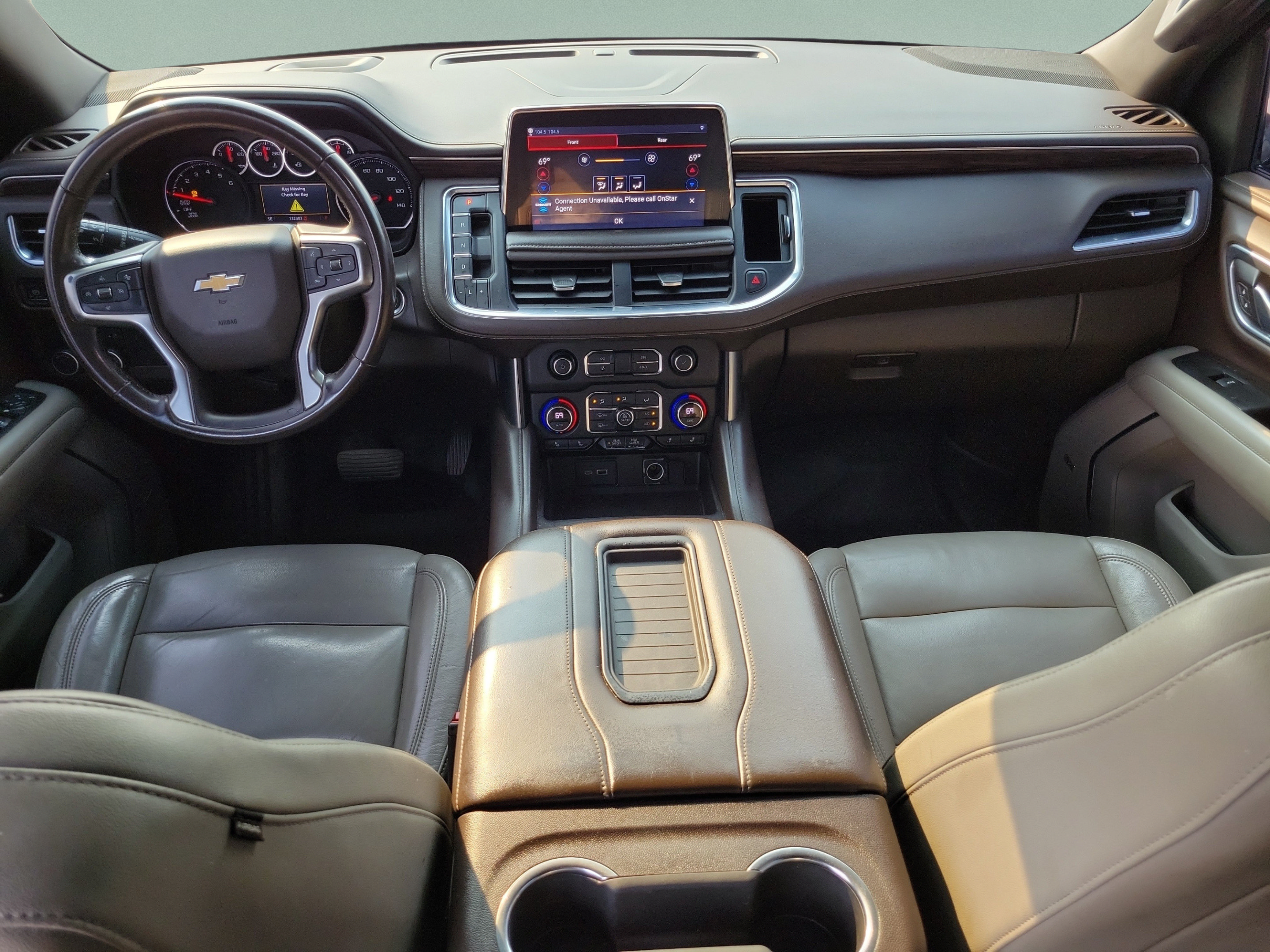 Used 2021 Chevrolet Suburban LT RWD image 13
