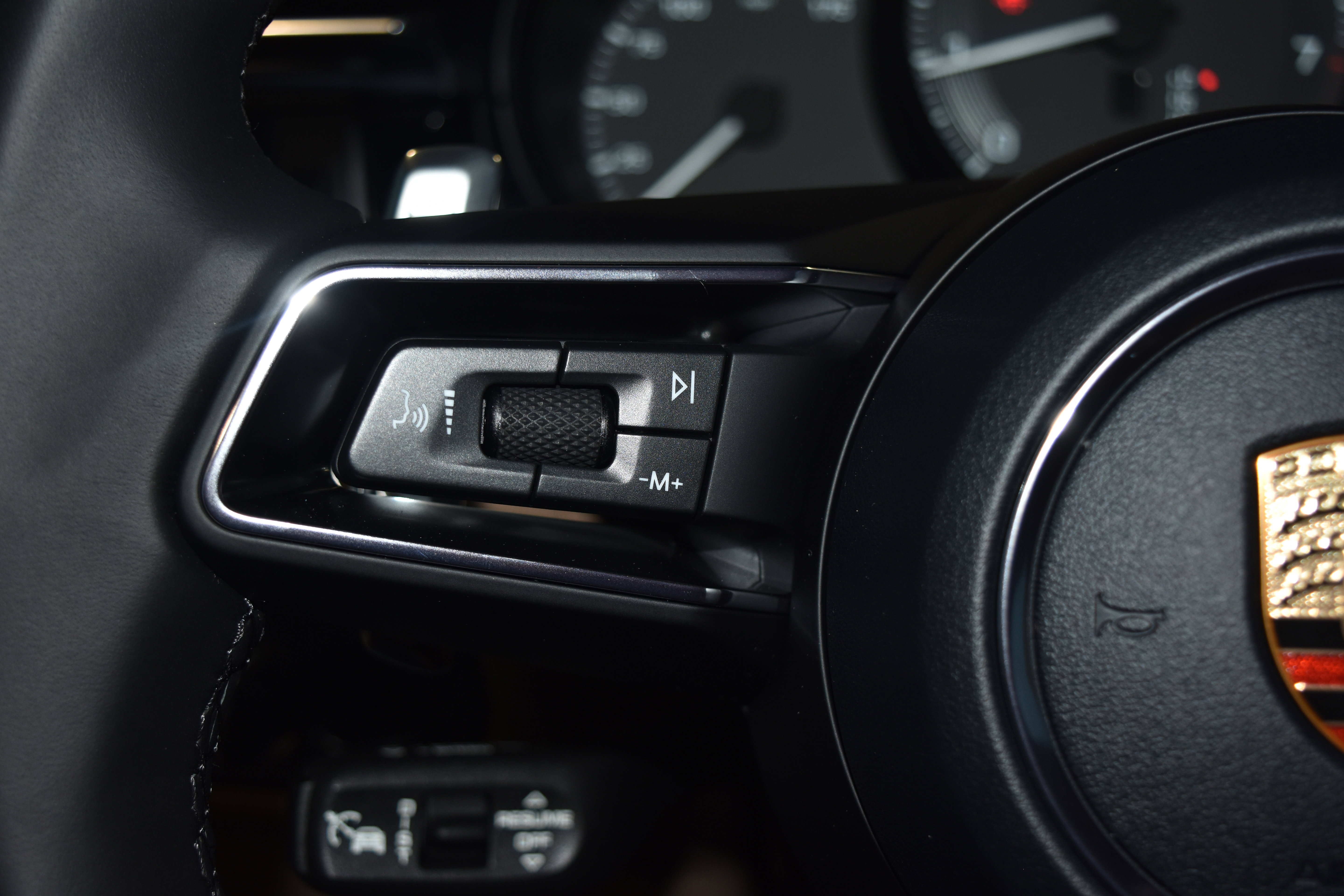 New 2026 Porsche Macan image 11