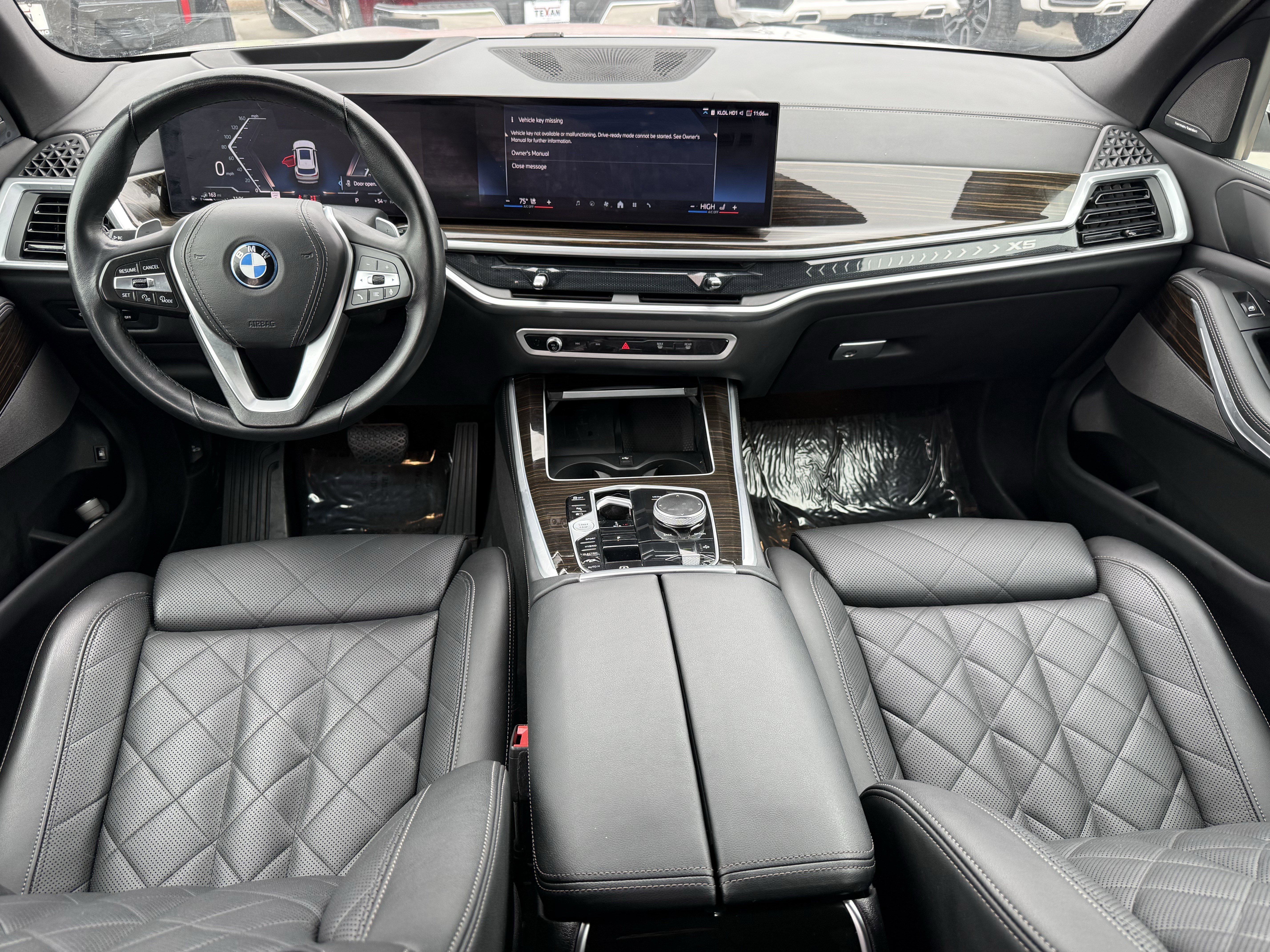 Used 2024 BMW X5 xDrive50e image 13