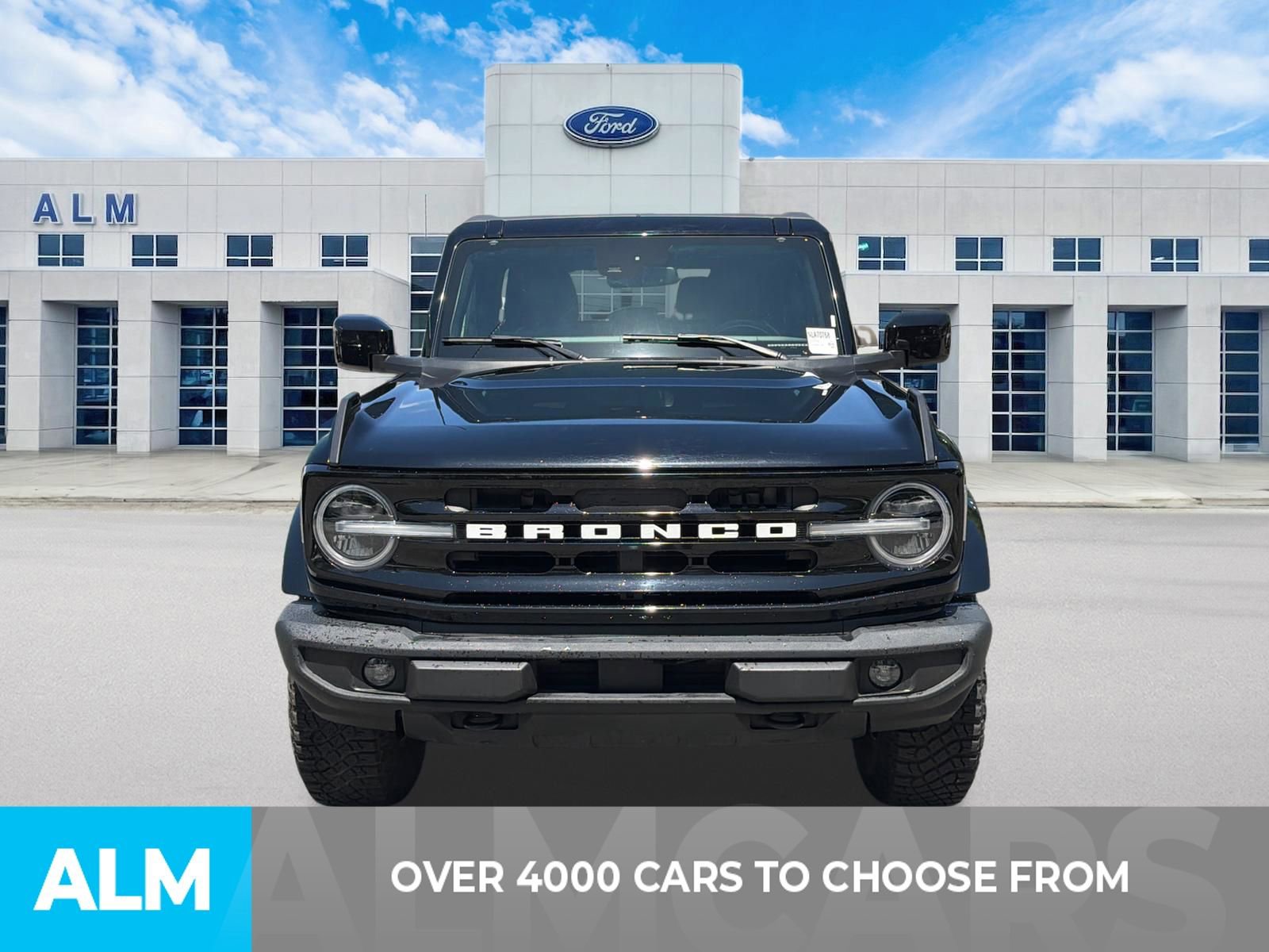 Certified 2022 Ford Bronco Outer Banks AWD/4WD image 2