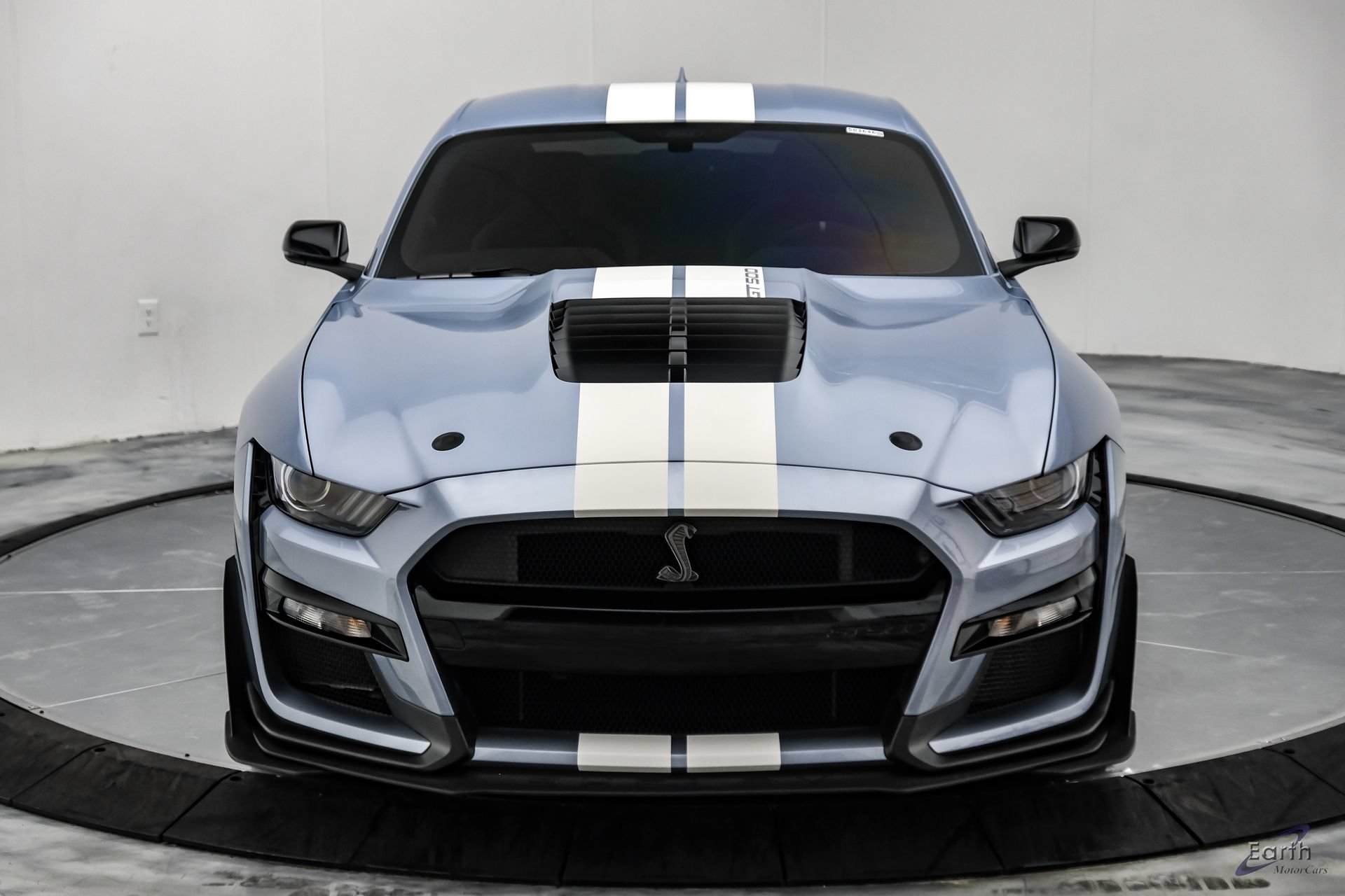 Used 2022 Ford Mustang Shelby GT500 w/ Carbon Fiber Track Pack RWD image 35
