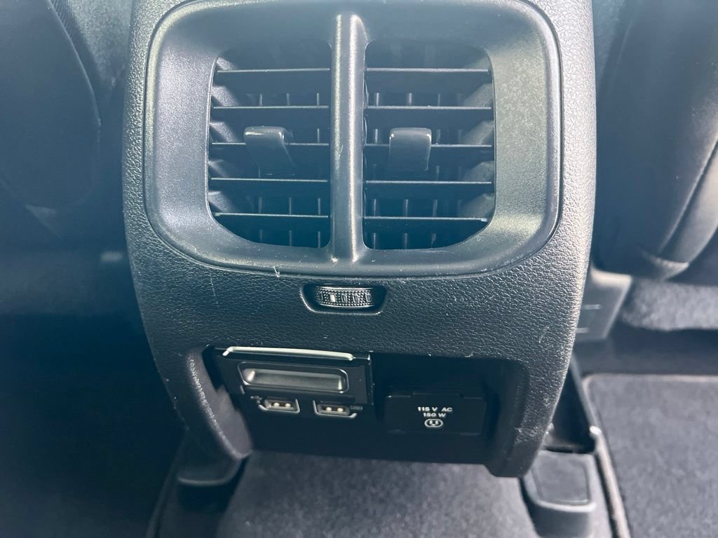 Used 2020 Jeep Cherokee Limited AWD/4WD image 18