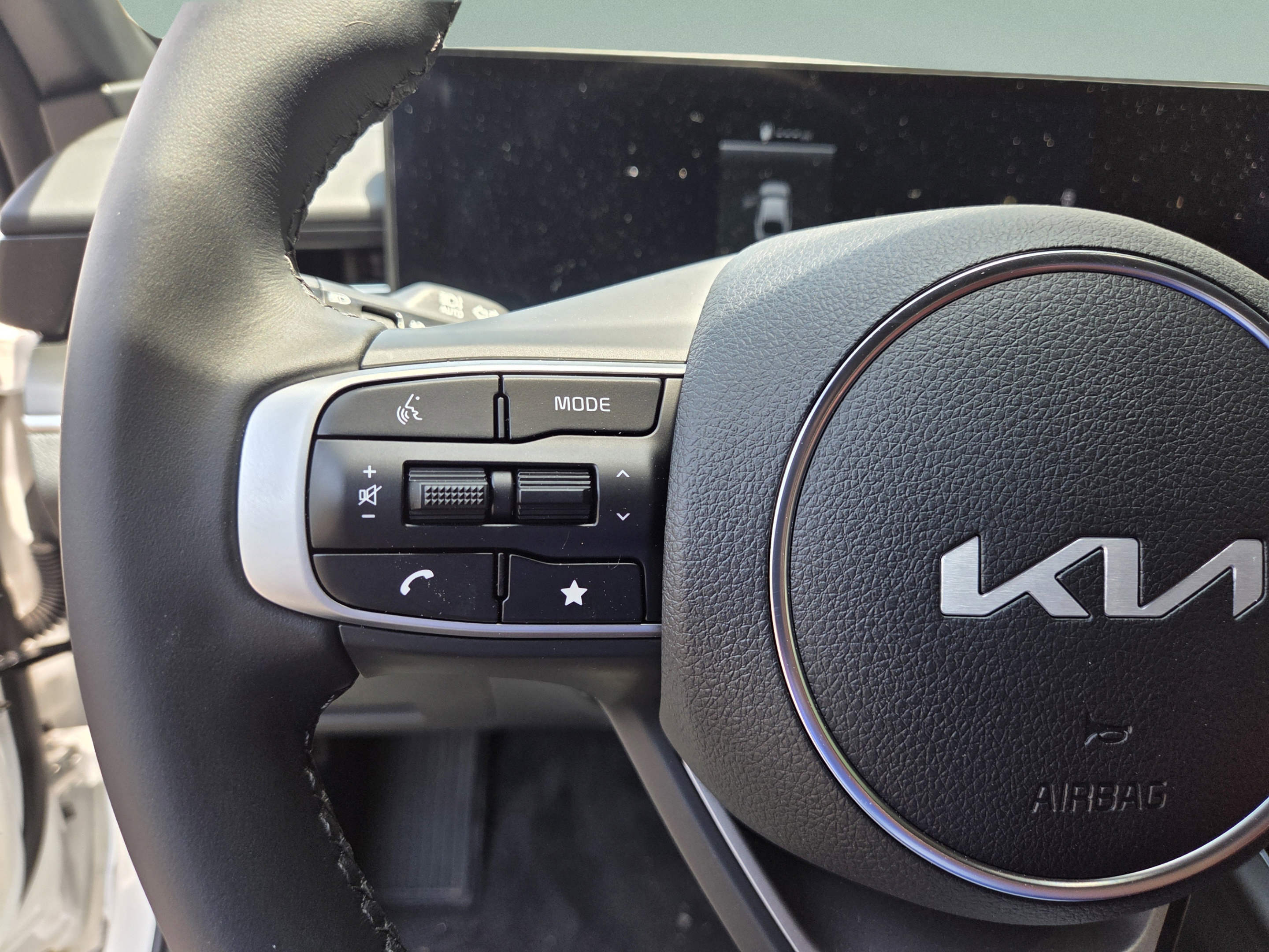 New 2026 Kia K5 GT-Line w/ GT-Line Premium Package FWD image 32