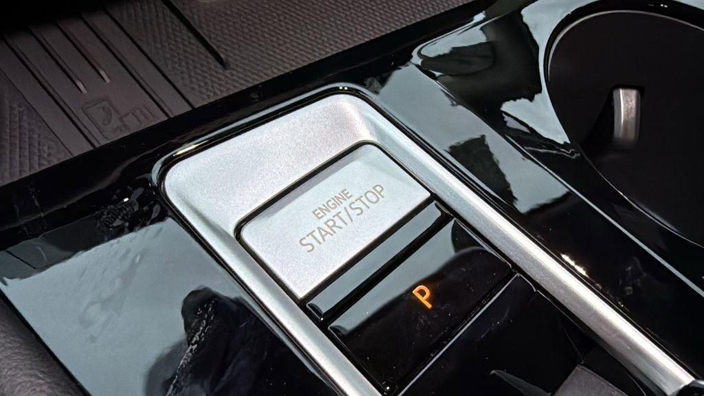 New 2026 Volkswagen Atlas SE FWD image 18