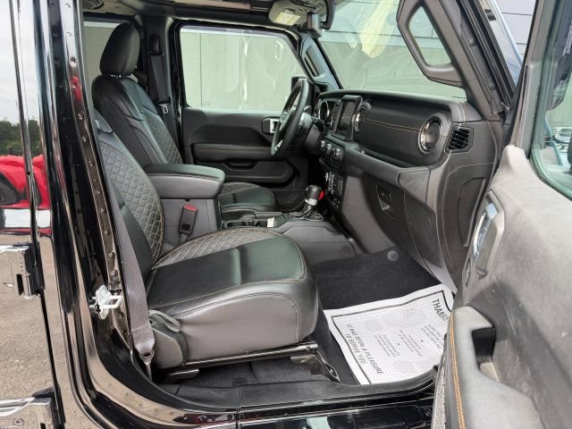 Used 2023 Jeep Wrangler Unlimited Sahara AWD/4WD image 10