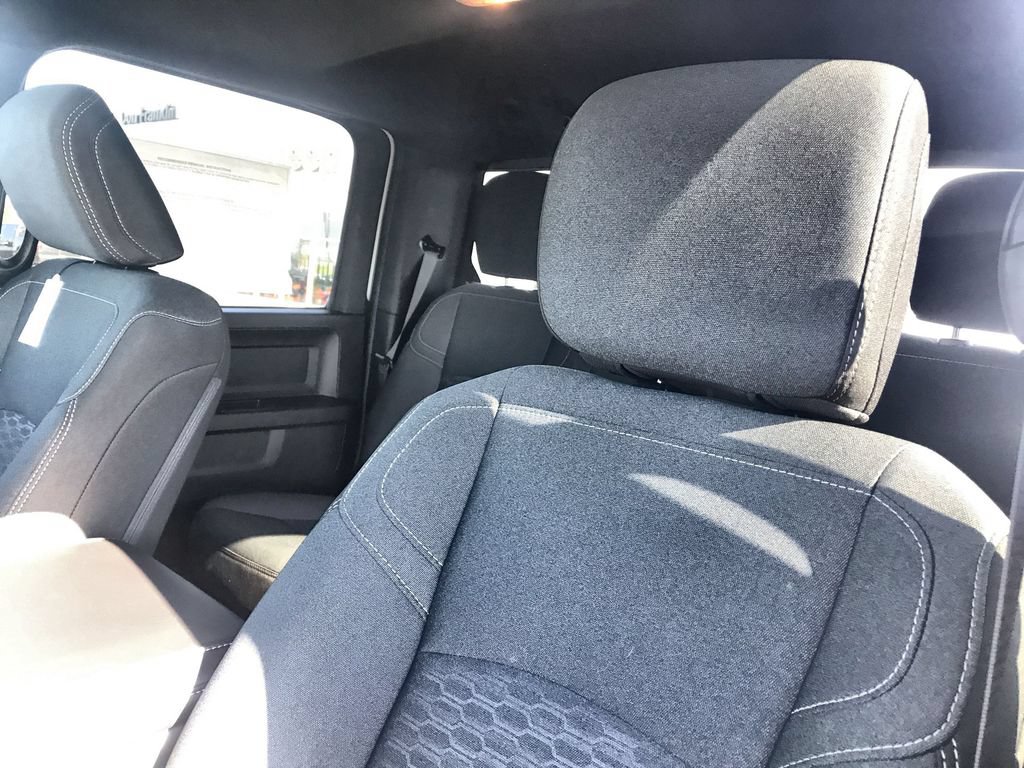 New 2025 RAM 2500 Tradesman AWD/4WD image 12