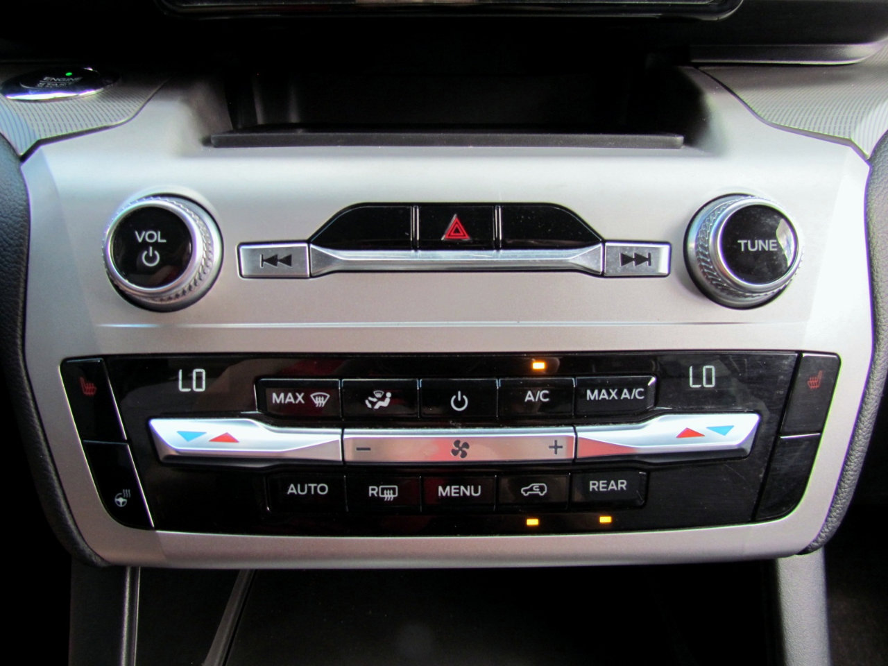 Used 2021 Ford Explorer XLT w/ Equipment Group 202A image 36