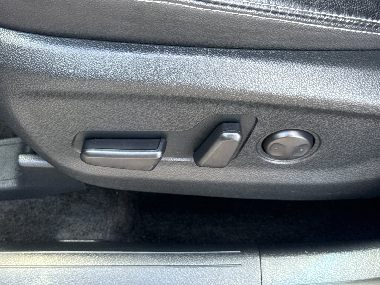 Used 2022 Kia Sportage EX w/ EX Technology Package FWD image 27