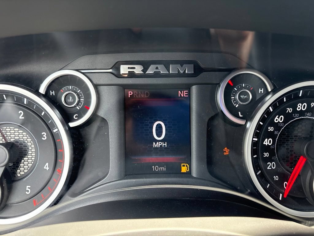 New 2026 RAM 3500 Tradesman AWD/4WD image 7