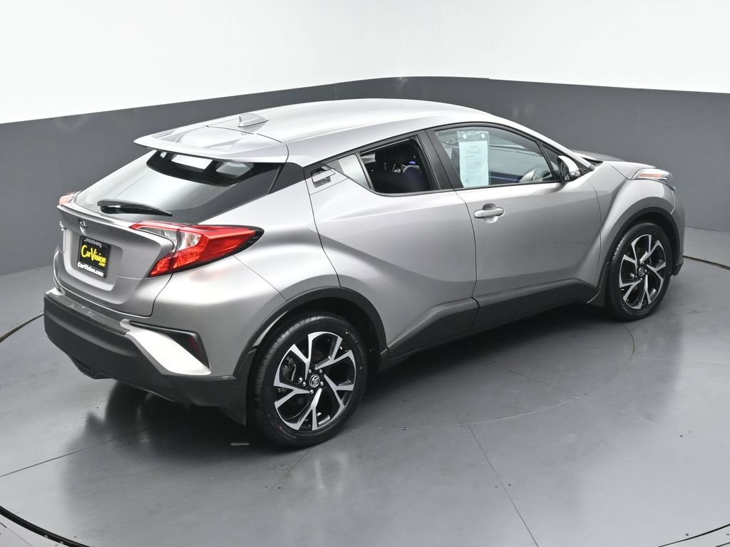 Used 2020 Toyota C-HR XLE FWD image 39