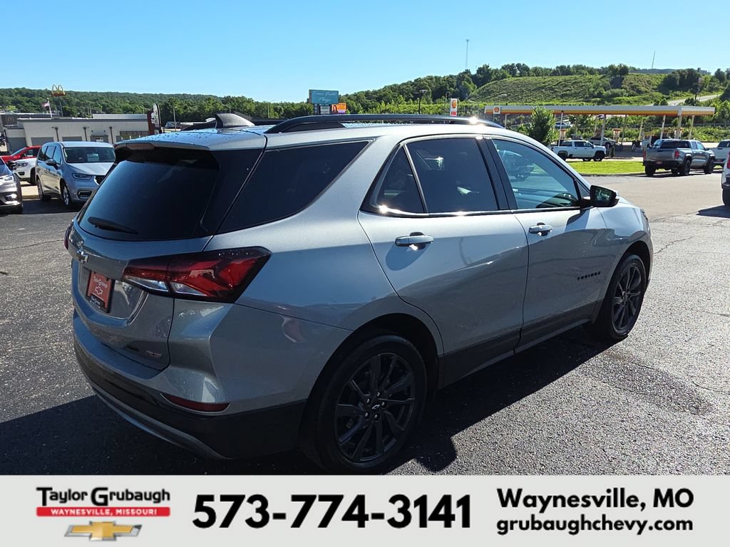 Used 2024 Chevrolet Equinox RS w/ RS Leather Package AWD/4WD image 8