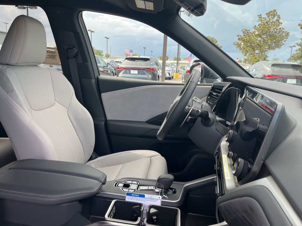 New 2026 Lexus TX 350 AWD image 9