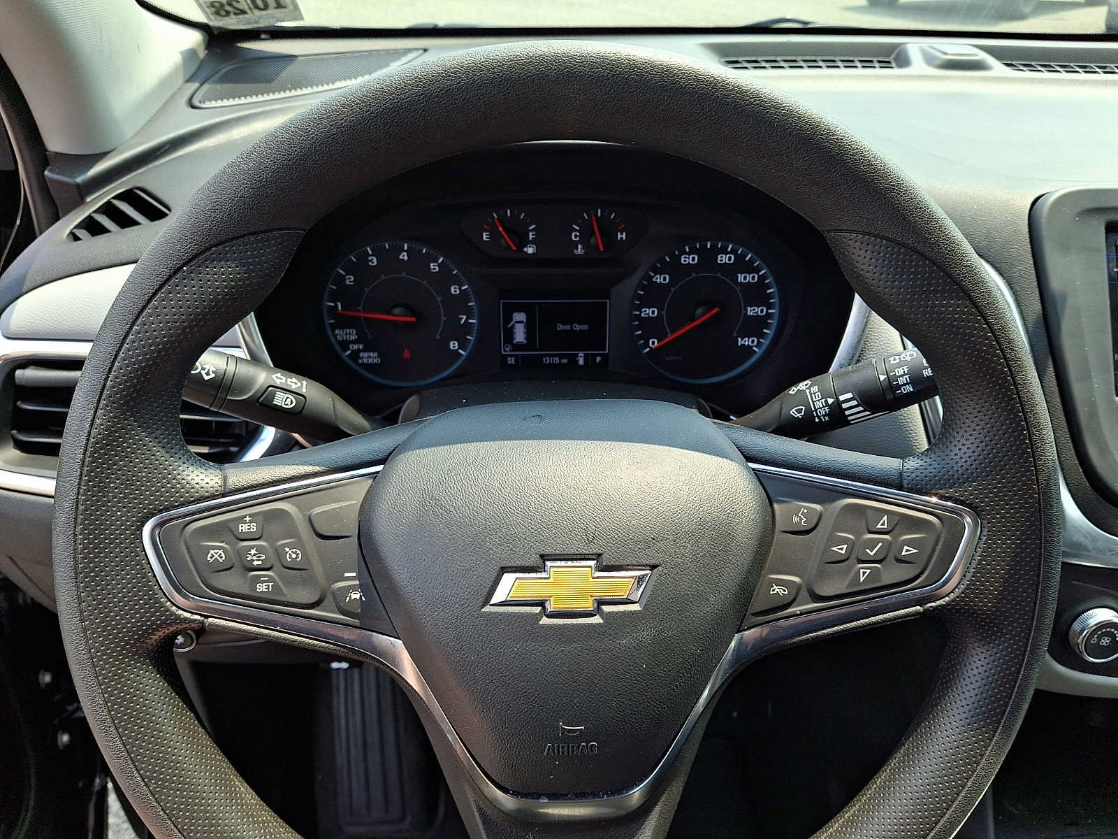 Used 2023 Chevrolet Equinox LS AWD/4WD image 18