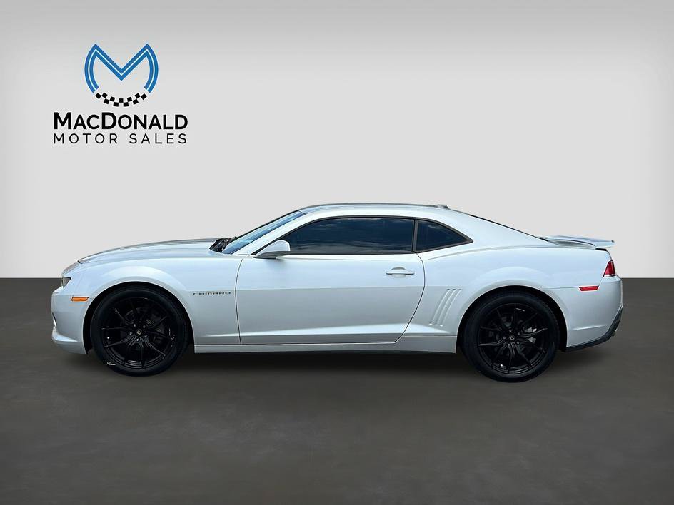 Used 2014 Chevrolet Camaro LS RWD image 4