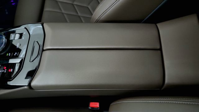Used 2026 BMW 530i RWD image 66