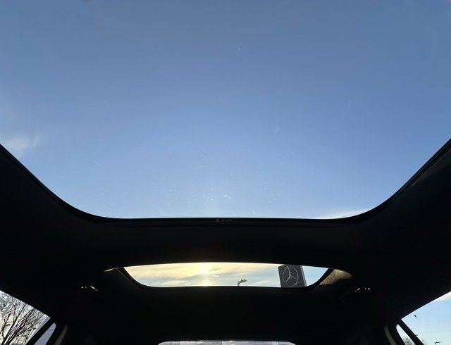 Certified 2021 Mercedes-Benz GLA 250 4MATIC image 18