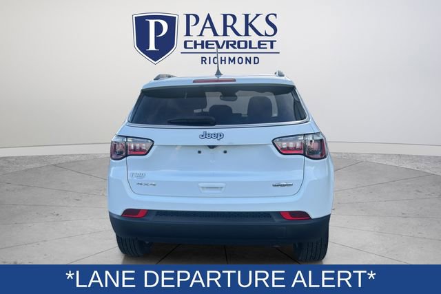 Used 2022 Jeep Compass Latitude w/ Convenience Group AWD/4WD image 6