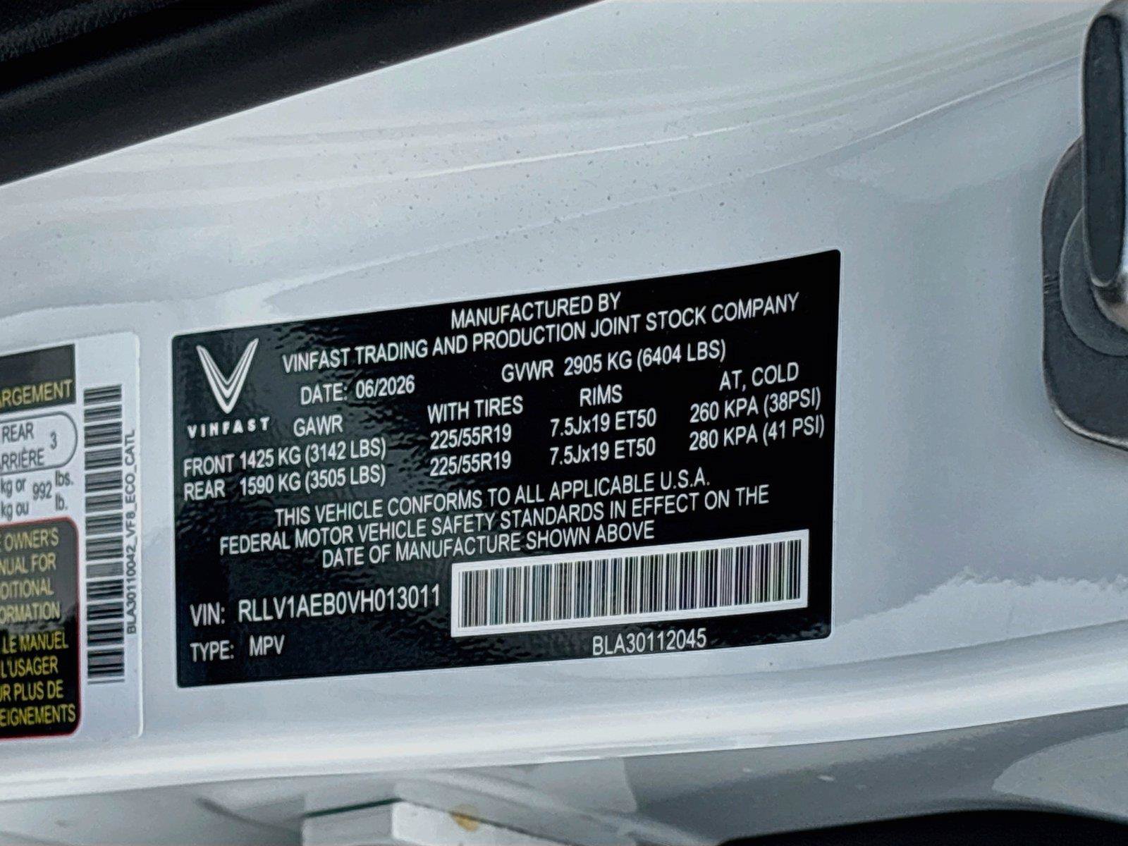 New 2027 VinFast VF 8 Eco AWD/4WD image 31