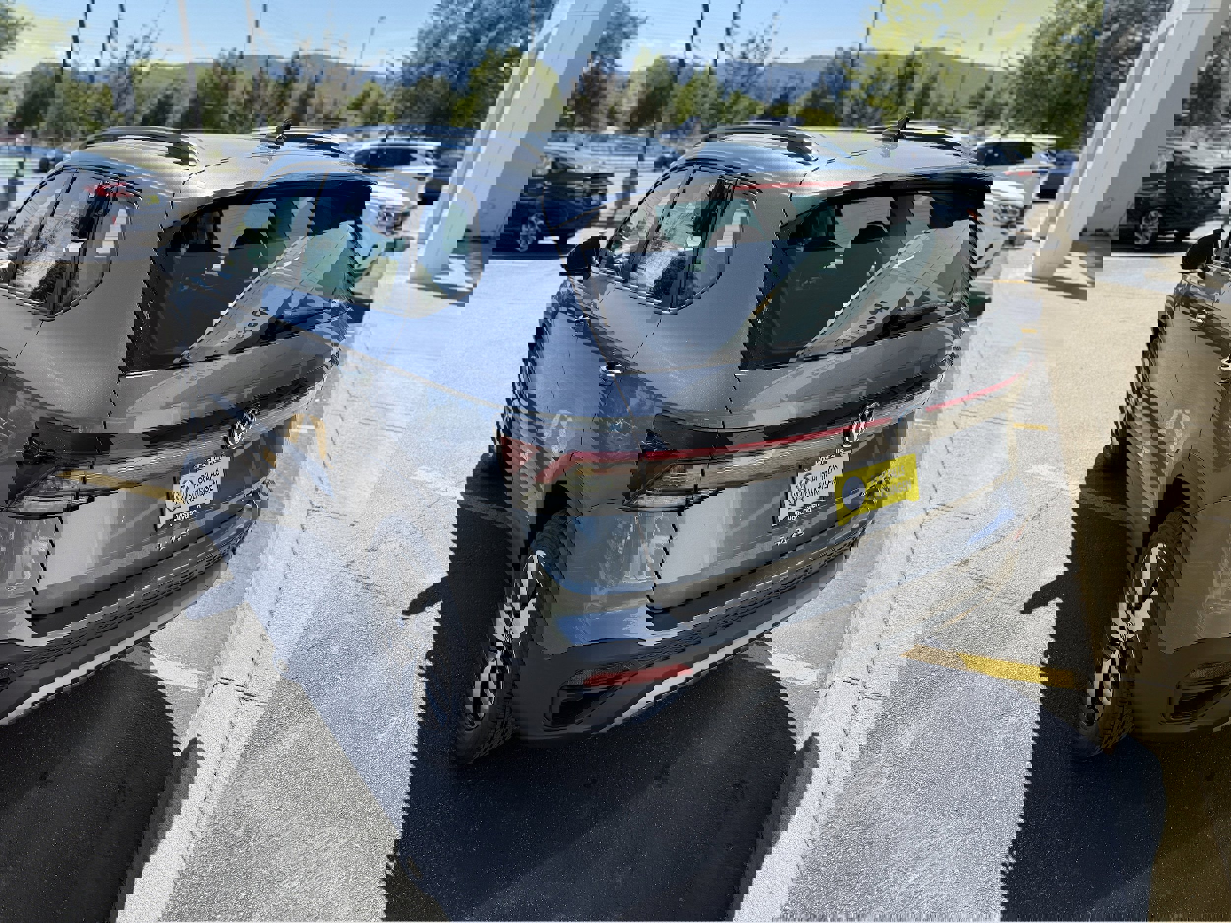 New 2025 Volkswagen Taos S image 8