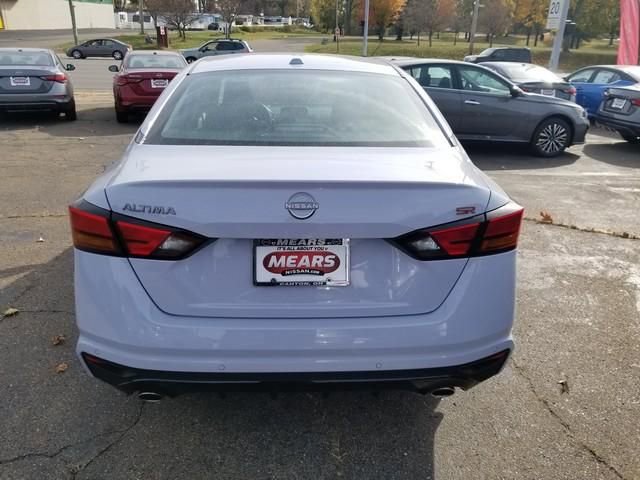 New 2025 Nissan Altima 2.5 SR image 4