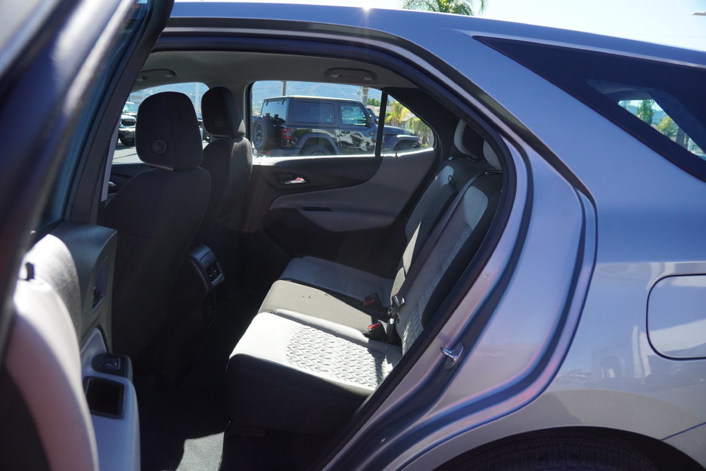 Used 2024 Chevrolet Equinox LS FWD image 31