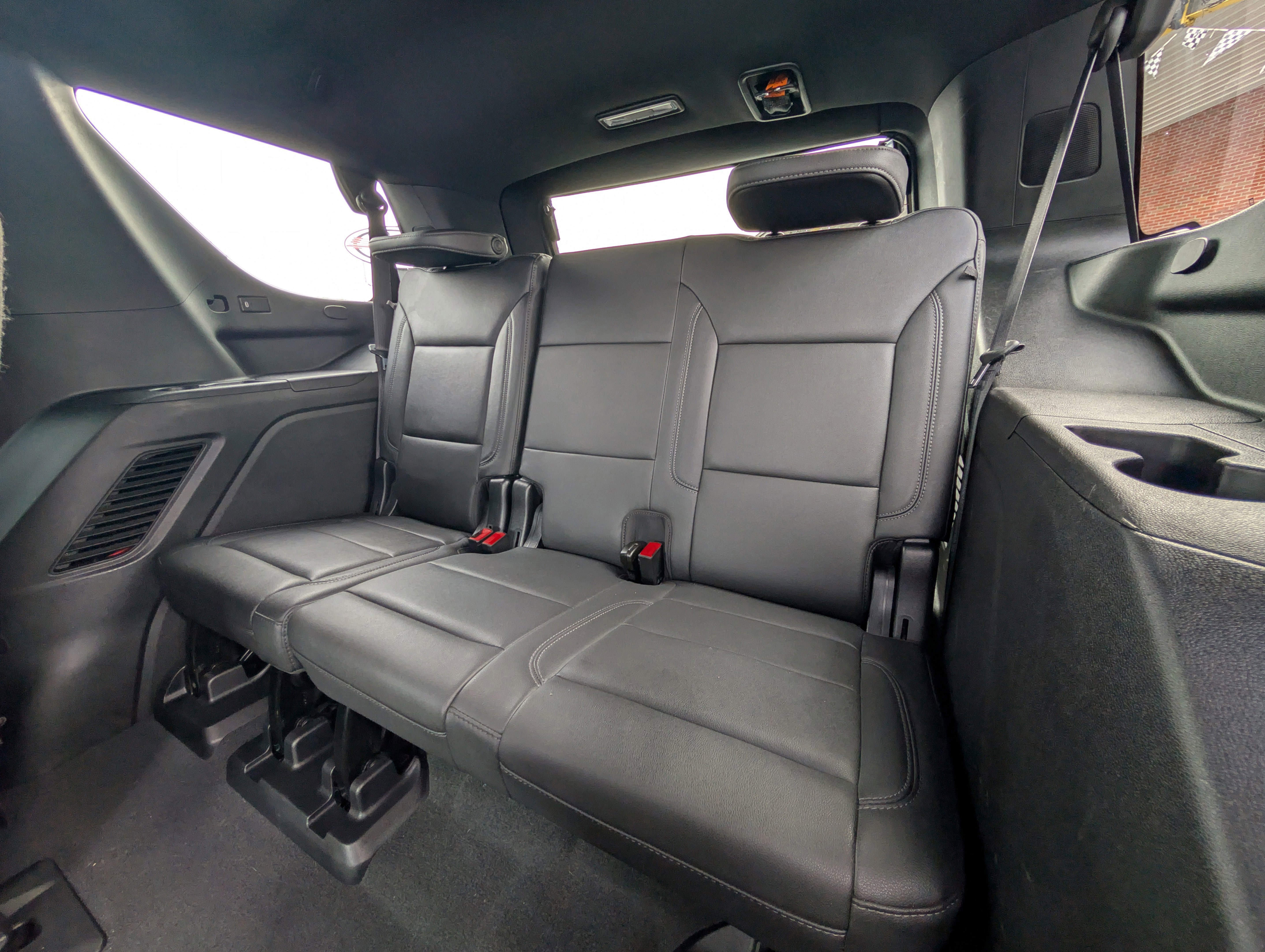 Used 2022 Chevrolet Tahoe LT image 35