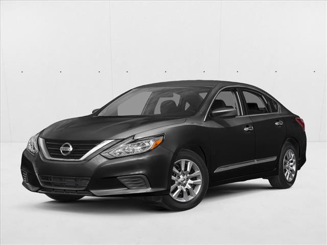 Used 2017 Nissan Altima 2.5 SV image 1