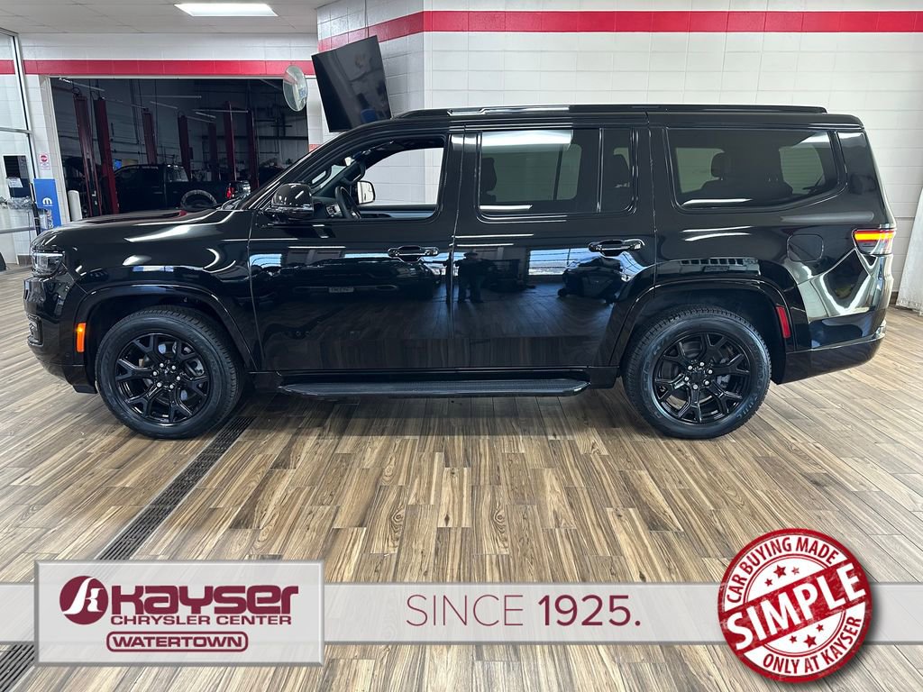 Used 2023 Jeep Wagoneer Series II AWD/4WD image 2