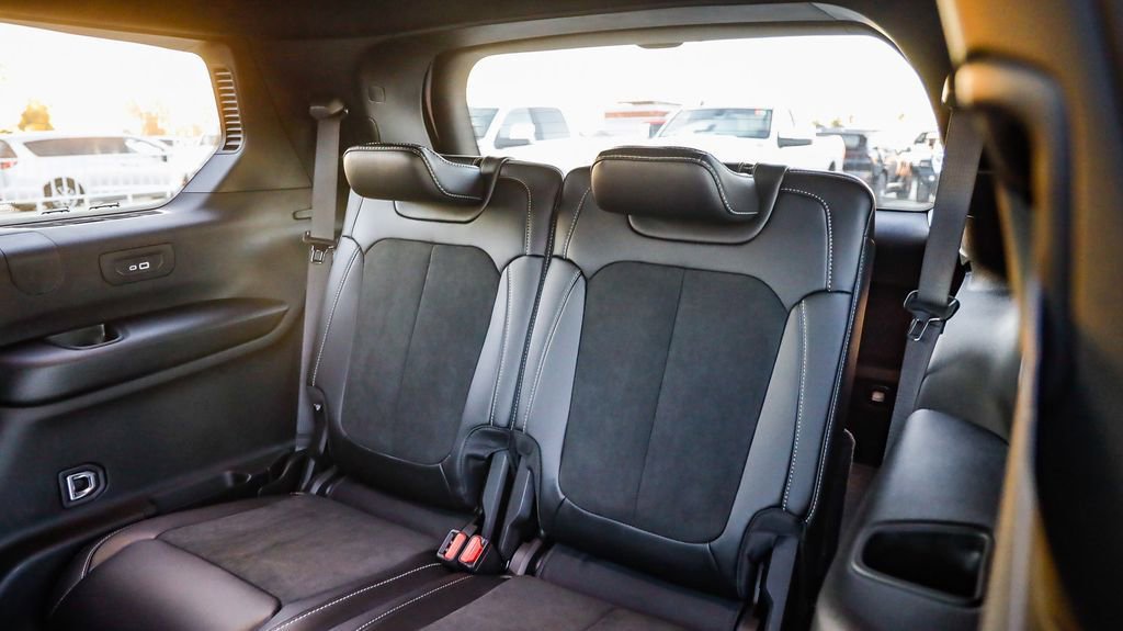 New 2025 Jeep Grand Cherokee L Altitude image 21