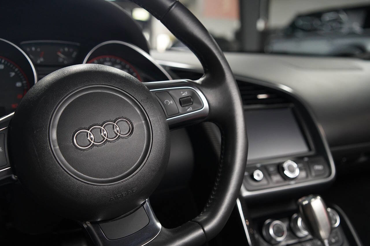 Used 2009 Audi R8 V10 AWD/4WD image 61