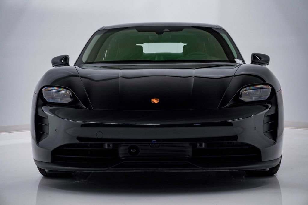 Certified 2023 Porsche Taycan GTS image 6