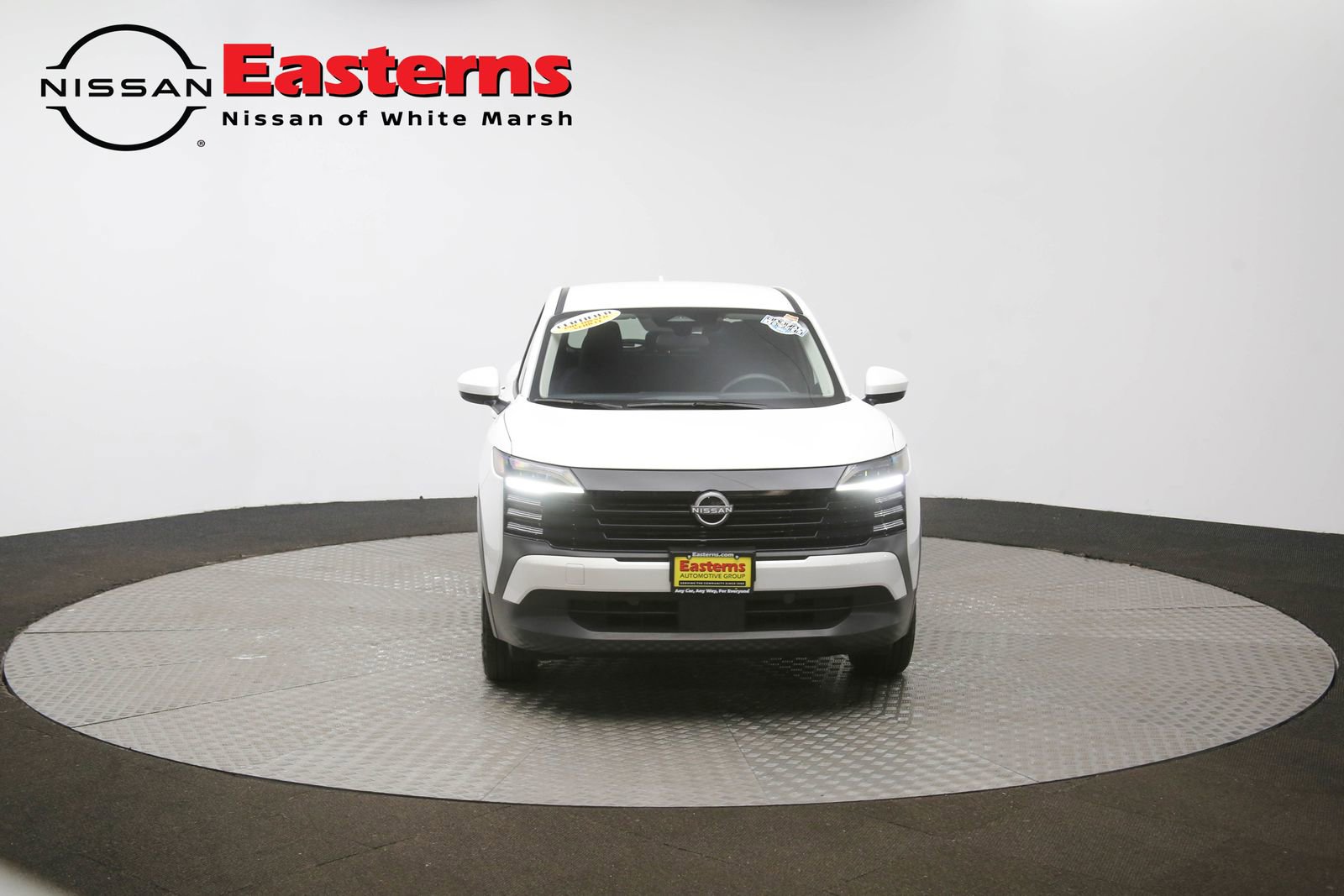 Used 2025 Nissan Kicks SV image 50