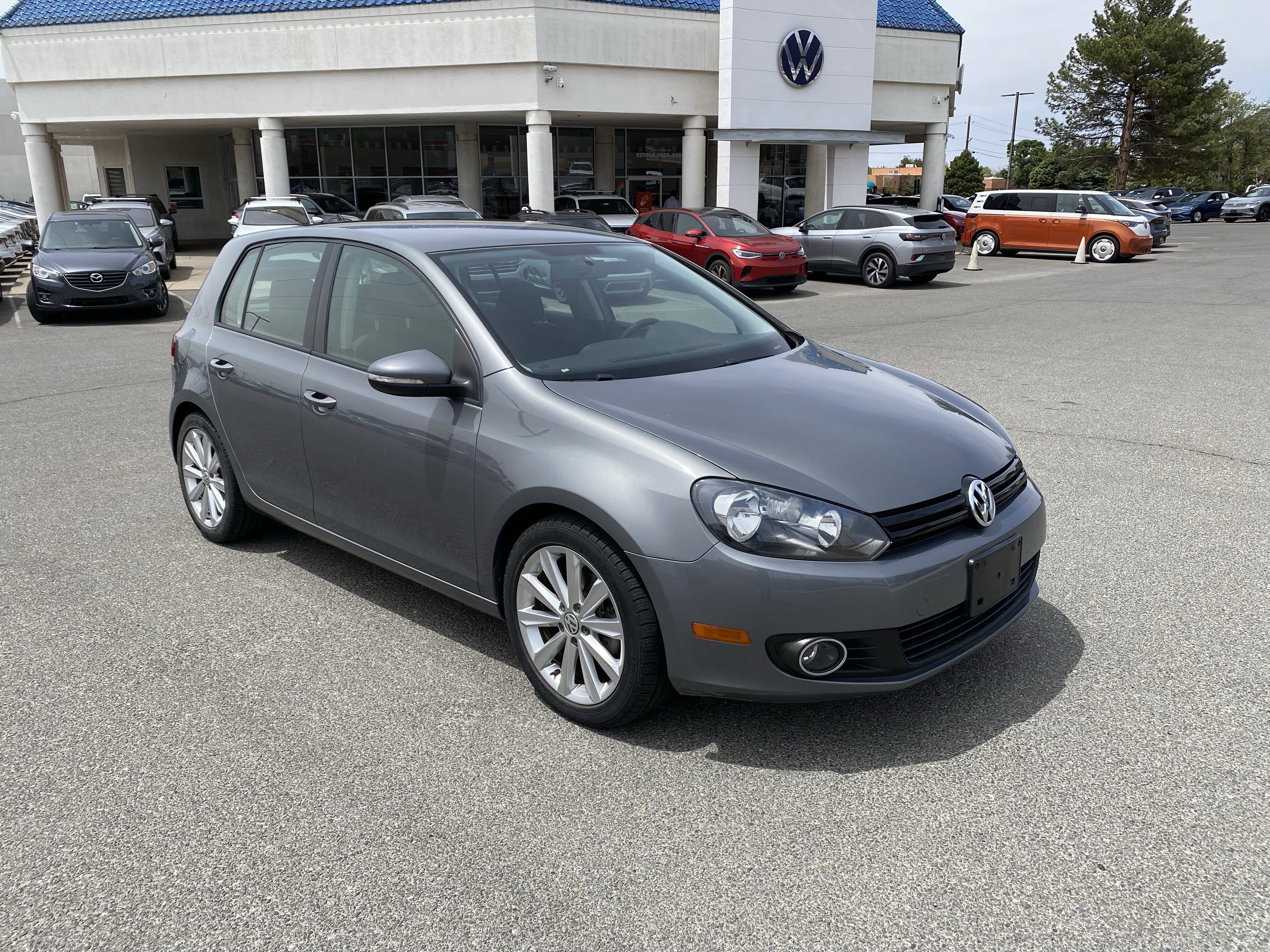 Used 2013 Volkswagen Golf TDI FWD image 4