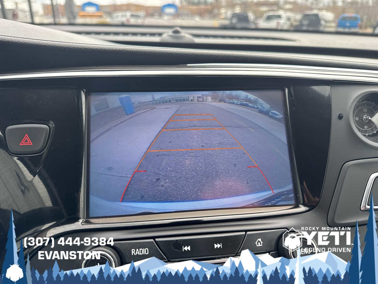 Used 2018 Buick Envision Essence AWD/4WD image 29