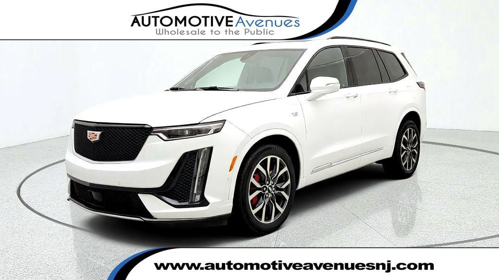 Used 2024 Cadillac XT6 Sport w/ Platinum Package AWD/4WD image 1
