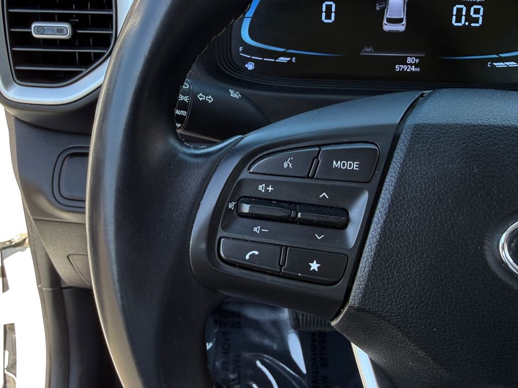 Used 2023 Hyundai Venue SEL image 29