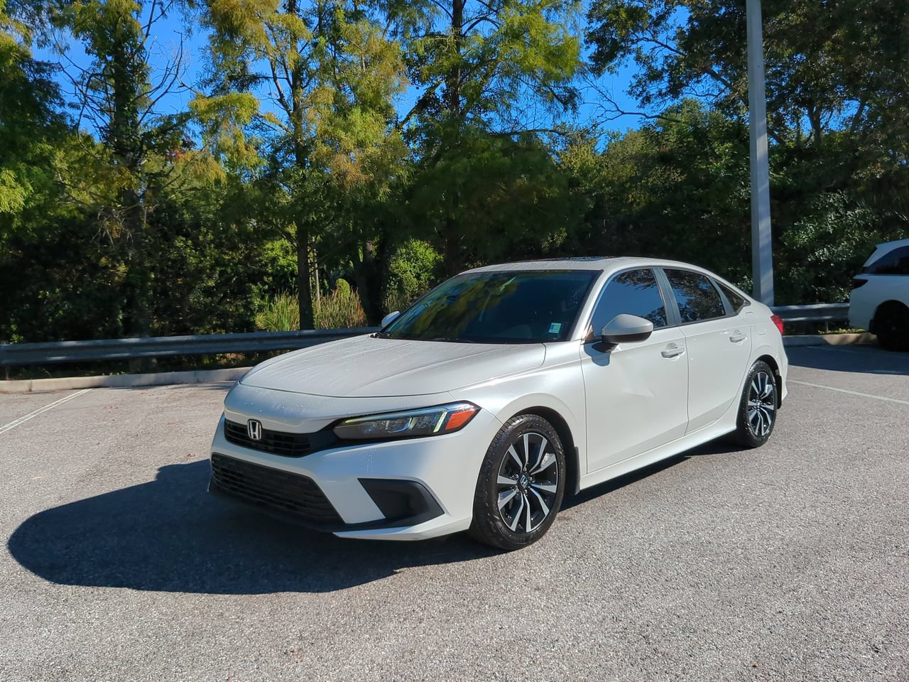 Certified 2022 Honda Civic EX image 1