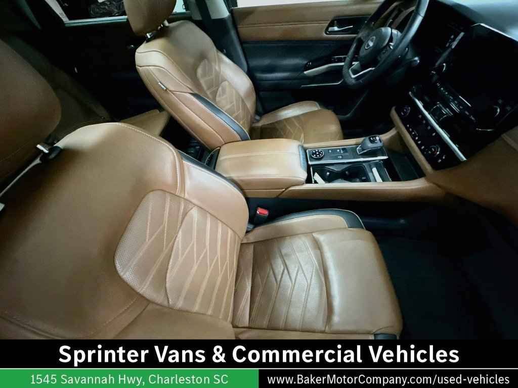 Used 2023 Nissan Pathfinder Platinum AWD/4WD image 30
