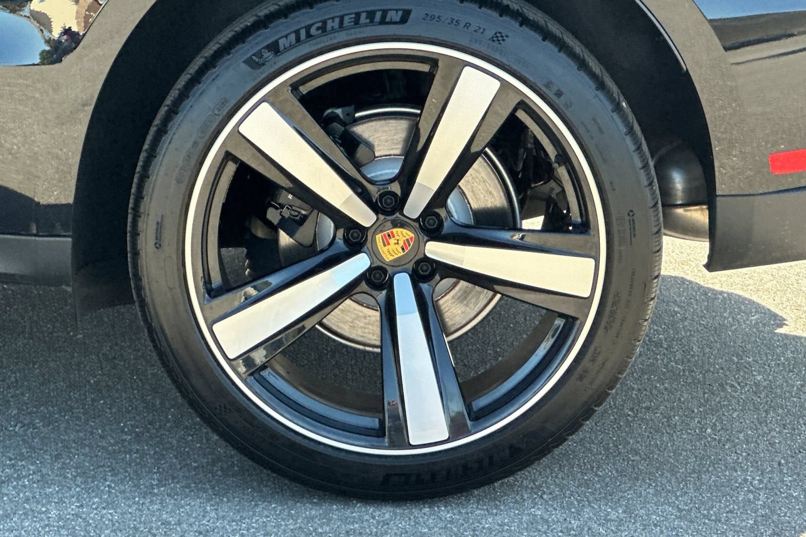 New 2026 Porsche Macan AWD/4WD image 44