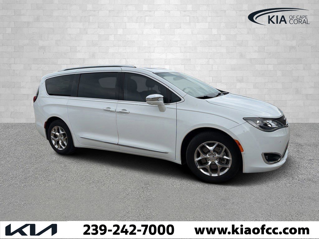 Used 2017 Chrysler Pacifica Limited
