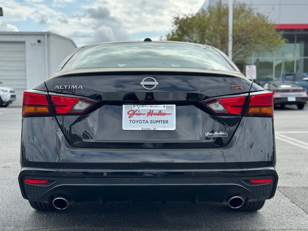 Used 2024 Nissan Altima 2.5 SR image 10