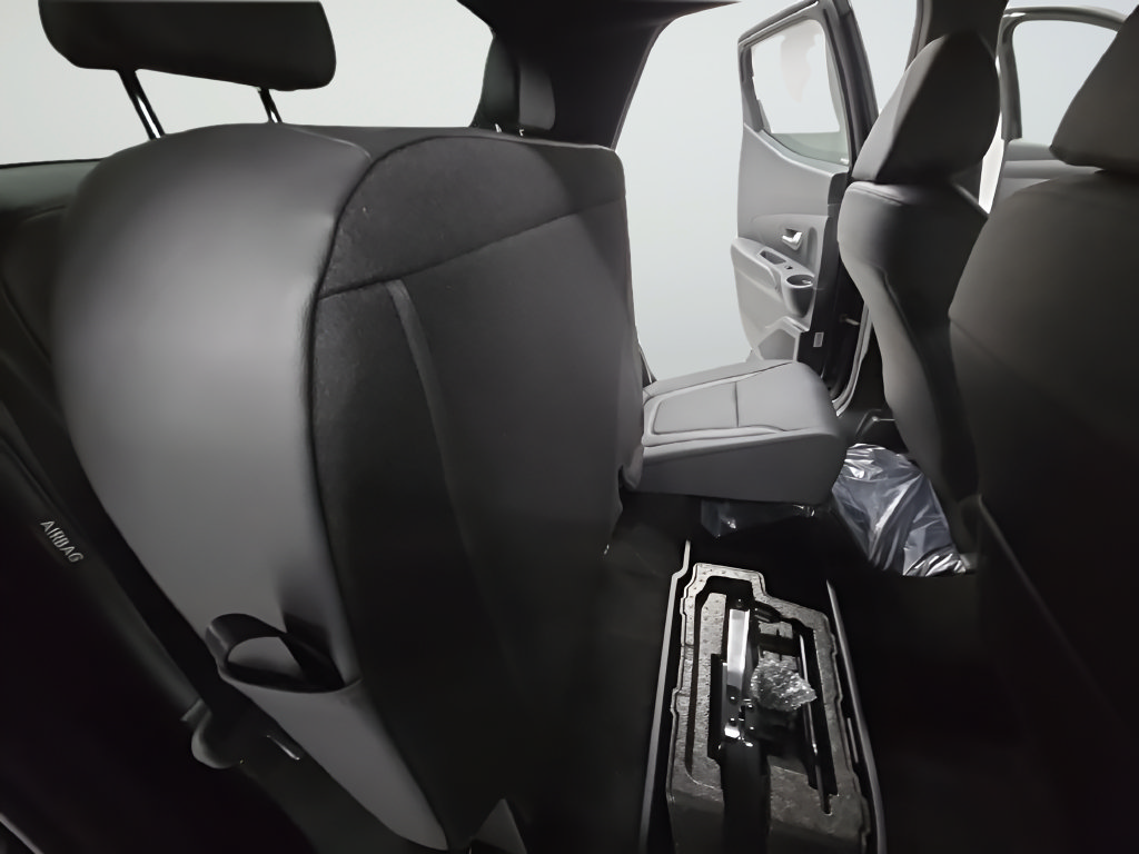 New 2027 Hyundai Santa Cruz SE AWD/4WD image 23