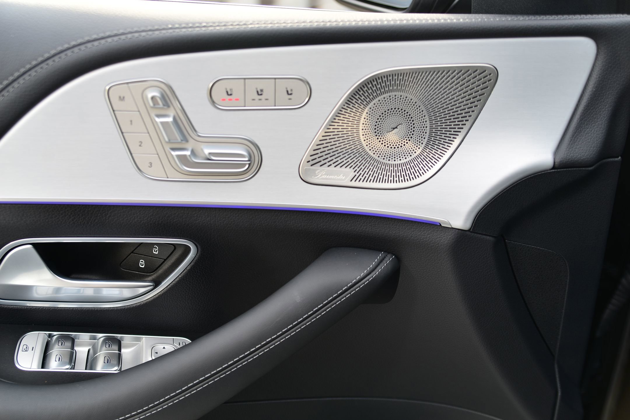 Used 2025 Mercedes-Benz GLE 53 AMG 4MATIC image 28