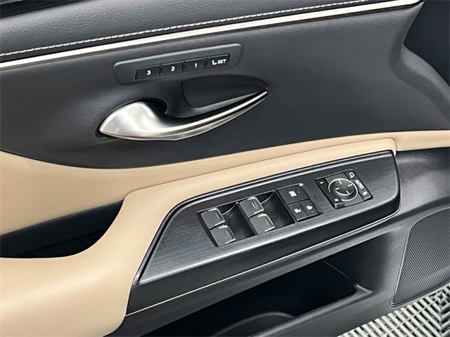 Certified 2021 Lexus ES 350 w/ Premium Package image 10