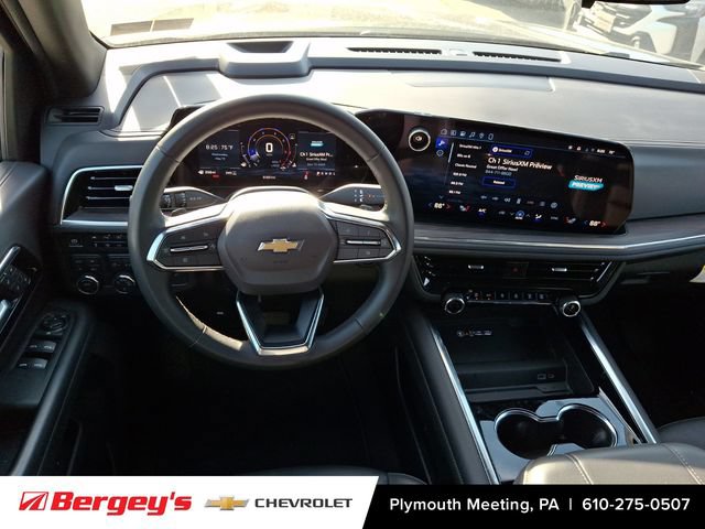 Certified 2025 Chevrolet Suburban LT AWD/4WD image 15