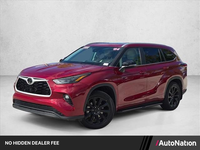 Used 2024 Toyota Highlander XLE
