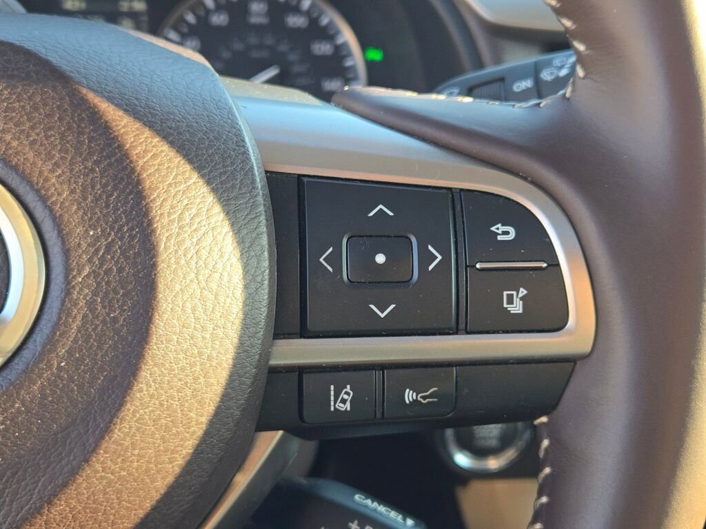 Used 2018 Lexus RX 350L FWD image 32