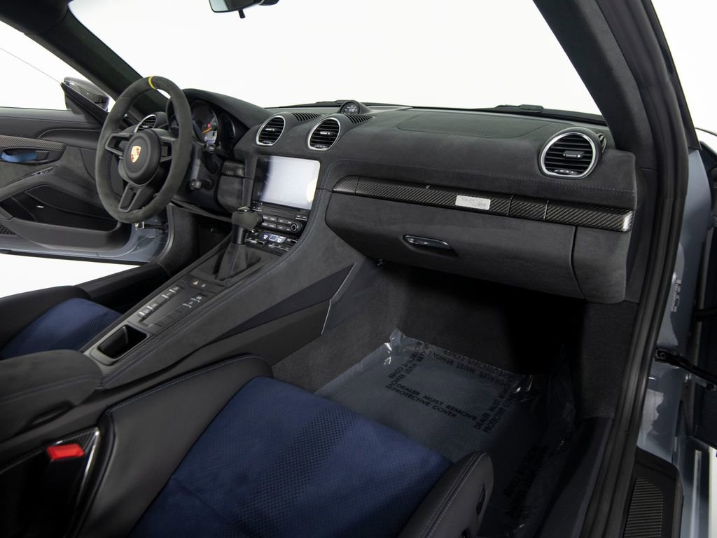 Certified 2024 Porsche 718 Cayman GT4 RS image 33