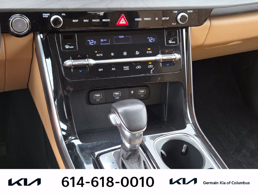 Used 2022 Kia Carnival EX FWD image 24