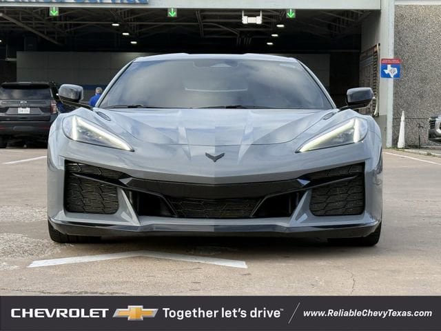 Used 2025 Chevrolet Corvette Z06 w/ Battery Protection Package RWD image 3